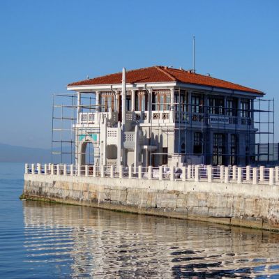 Full Renovation Seaside Properties